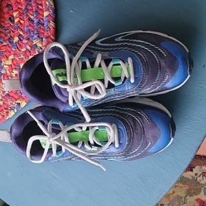 Nike React gel heel sneakers 3.5 youth